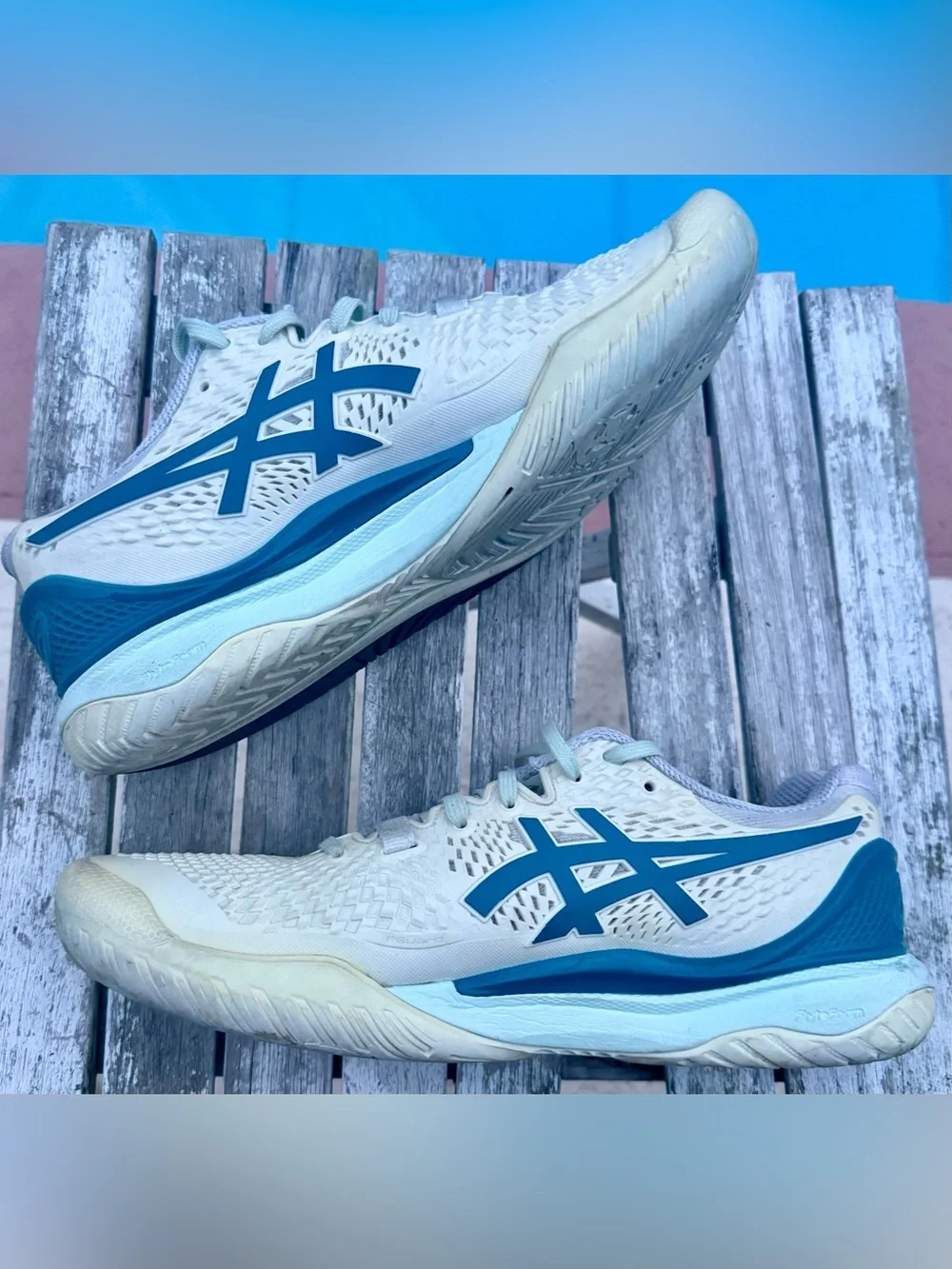 ASICS Gel-Resolution 9 White/Teal/Blue Tennis Shoes Womens 9